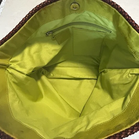 CLAUDIA FIRENZE bright Green Spacious inside medium bag / tote . Italy - Picture 11 of 15